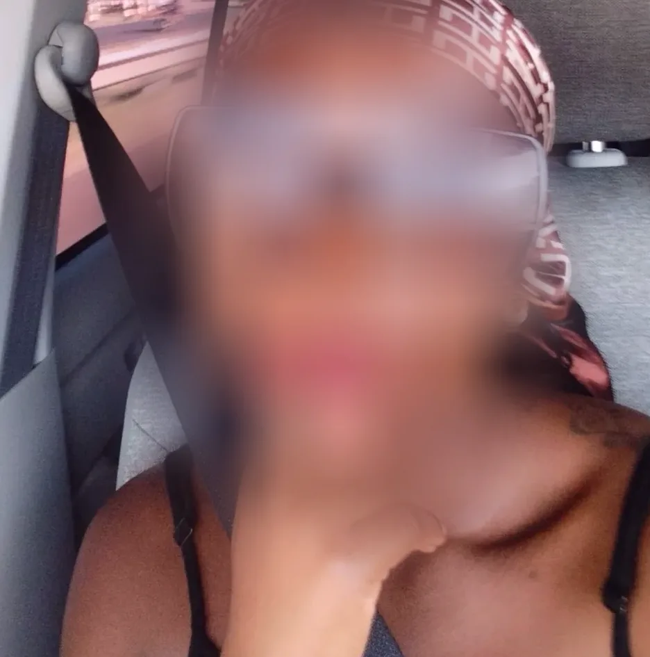 Greta, 29