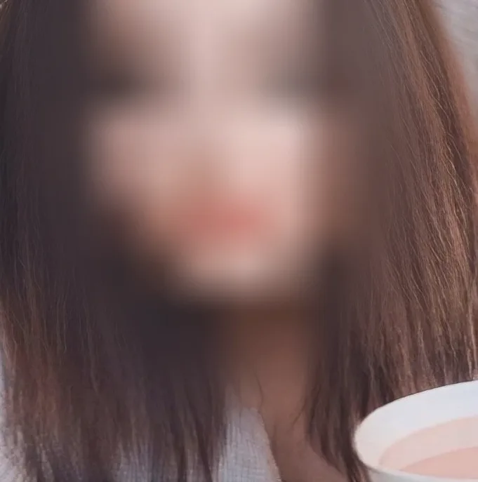 Ida, 23