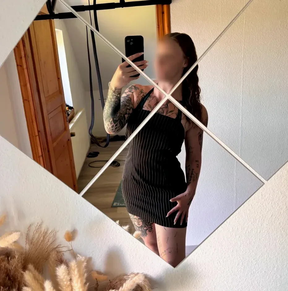 Leyla, 28